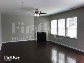 10729 Sapphire Trail in Davidson, NC - Foto de edificio - Building Photo