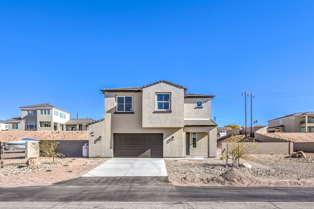 729 Milan St in Henderson, NV - Building Photo