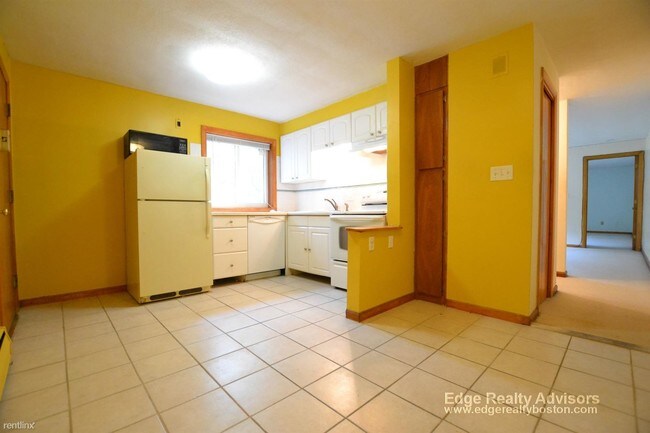 20 Jacqueline Rd-Unit -Apt B in Waltham, MA - Foto de edificio - Building Photo