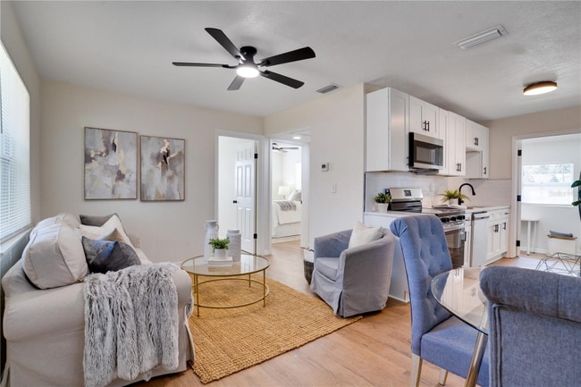 4818 68th St N in St. Petersburg, FL - Building Photo - Building Photo