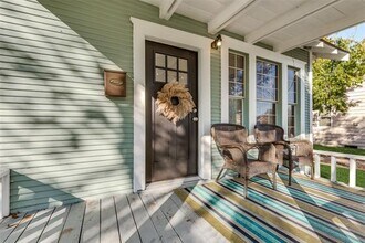 517 S Vernon Ave in Dallas, TX - Building Photo - Building Photo