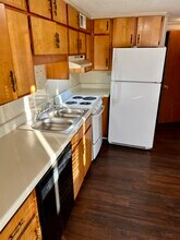 110 Lyon St in McMinnville, TN - Building Photo - Building Photo