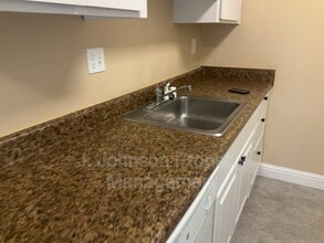 136 Blue Ridge Dr in Martinez, CA - Foto de edificio - Building Photo