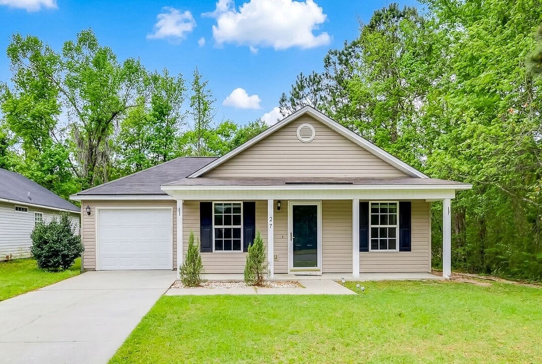 27 Rice Mill Rd in Savannah, GA - Building Photo