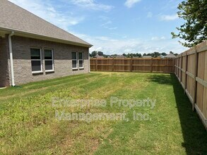 365 Windemere Lp in Oakland, TN - Building Photo - Building Photo