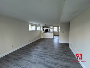 142 North Beacon St, Unit B1 in Boston, MA - Building Photo - Building Photo