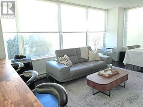 6333 Silver Ave in Burnaby, BC - Building Photo - Building Photo