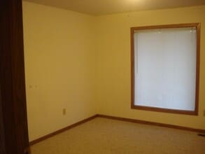 22968 160th St NE in New London, MN - Building Photo - Building Photo