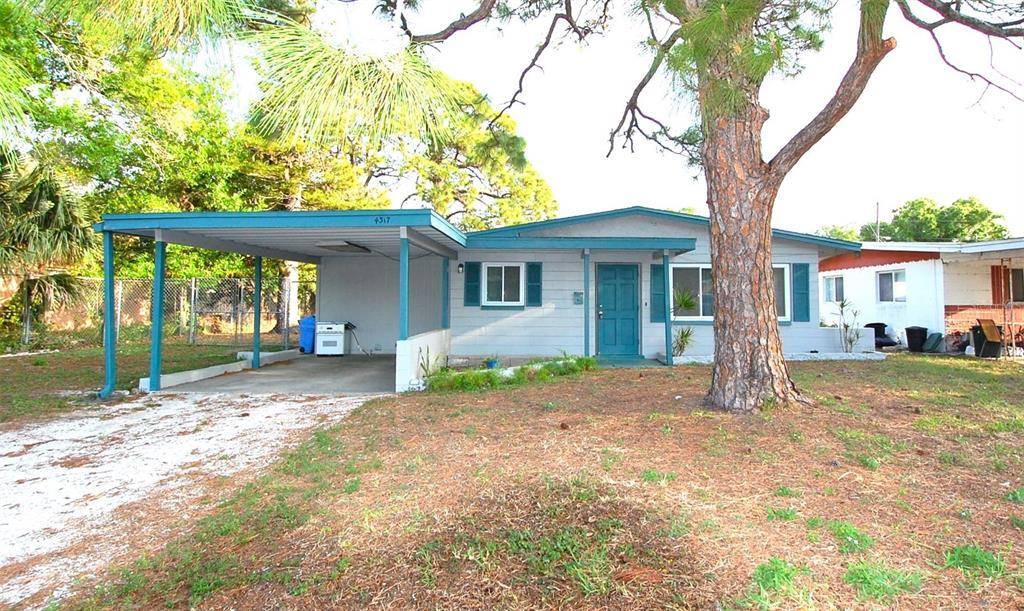 4317 70th Ave N in Pinellas Park, FL - Building Photo