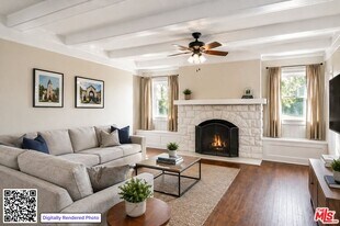 1380 W 30th St in Los Angeles, CA - Building Photo