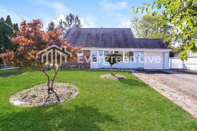 4663 E Livingston Ave in Columbus, OH - Building Photo - Building Photo