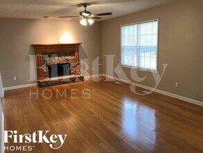 35 Riverbend Trail in Douglasville, GA - Building Photo - Building Photo