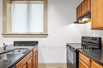 4244 Chouteau Ave in St. Louis, MO - Building Photo - Building Photo