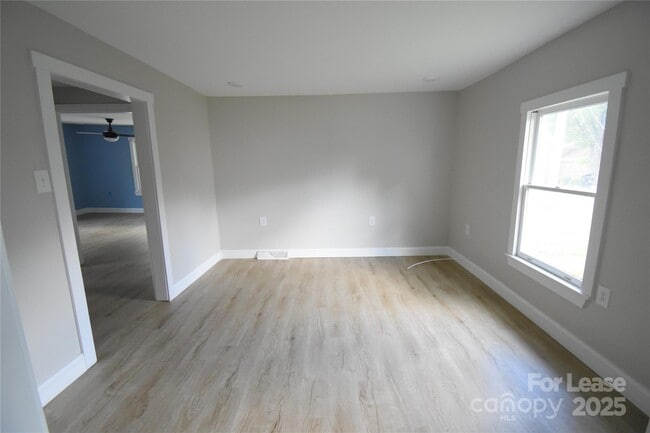 665 Central Dr NW in Concord, NC - Building Photo - Building Photo