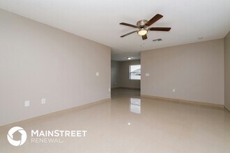 8437 National Dr in Port Richey, FL - Building Photo - Building Photo