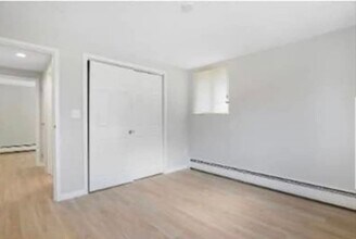 116 W Emerson St in Melrose, MA - Building Photo - Building Photo