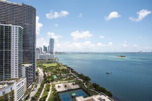 1717 N Bayshore Dr, Unit A-2740 in Miami, FL - Building Photo