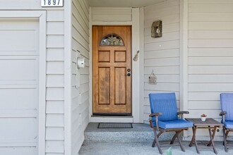 1897 Hopper Way in Yountville, CA - Building Photo - Building Photo