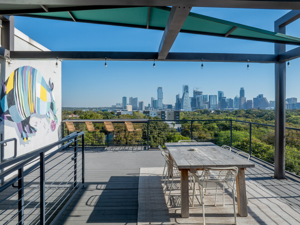 Gibson Flats in Austin, TX - Foto de edificio