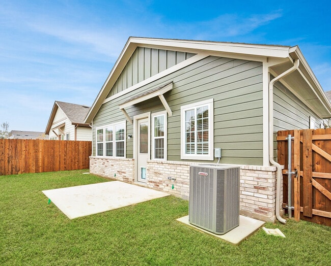 Legacy on Rockhill in McKinney, TX - Building Photo - Building Photo