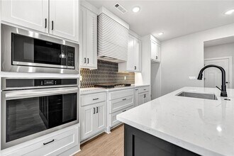 1850 Momi St in Centerton, AR - Building Photo - Building Photo