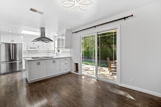 1565 Silacci Dr in Campbell, CA - Building Photo - Building Photo