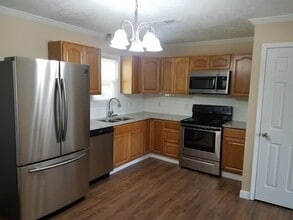 157 Davis Ln in Martin, TN - Building Photo - Building Photo