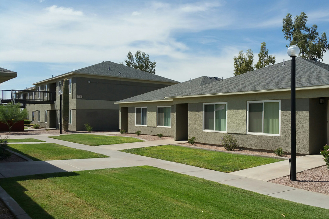 Vah-Ki Court Apartments in Coolidge, AZ - Building Photo