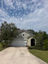 199 Concave Ln in St. Augustine, FL - Building Photo