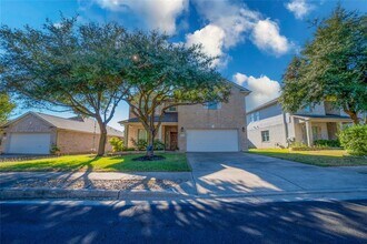 9516 Castle Pines Dr in Austin, TX - Building Photo - Building Photo