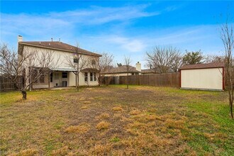 801 Escondido Dr in Leander, TX - Building Photo - Building Photo