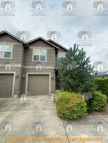 423-425-425 S Main St in Mt Angel, OR - Building Photo