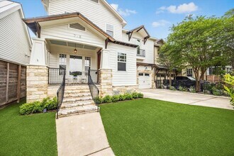 715 E 9th St in Houston, TX - Building Photo - Building Photo
