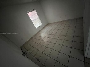 1770 SW 6th St in Miami, FL - Building Photo - Building Photo