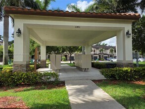 11562 SW 254th St in Homestead, FL - Building Photo - Building Photo