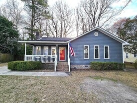 740 Marigold St in Sumter, SC - Building Photo