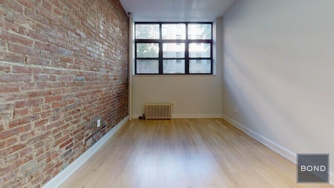 217 E 84th St in New York, NY - Foto de edificio - Building Photo
