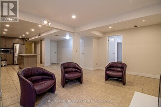 507 Charnwood Ct in Pickering, ON - Building Photo - Building Photo