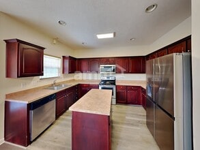 7329 Sugarloaf Dr in Nashville, TN - Building Photo - Building Photo