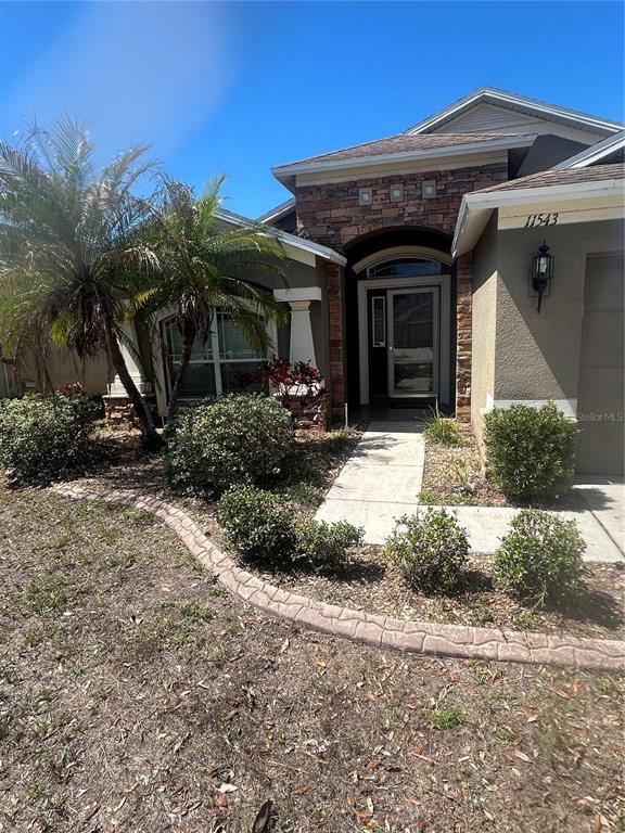 11543 Tangle Creek Blvd in Gibsonton, FL - Foto de edificio - Building Photo