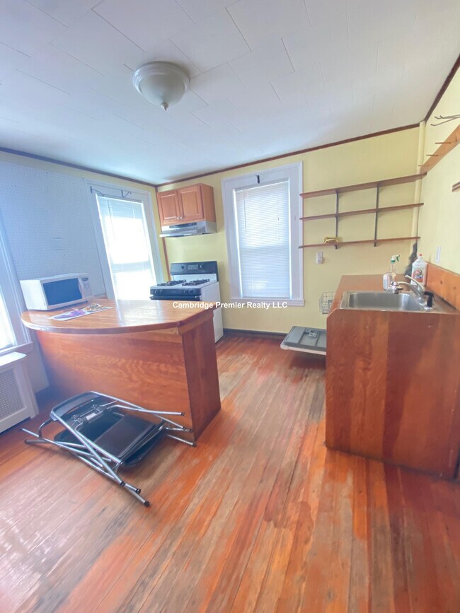 11 Hall Ave Apartments and Nearby Somerville Apartments For Rent