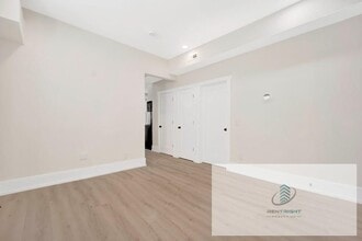 944 N Damen Ave in Chicago, IL - Foto de edificio - Building Photo