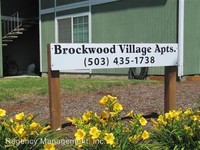 Brockwood Village Apartments in McMinnville, OR - Building Photo - Building Photo