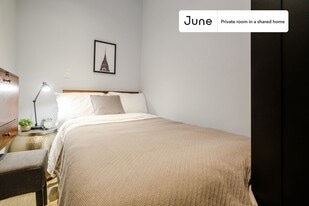 Room in Shared 4 bed/2 bath home in New York, NY - Building Photo