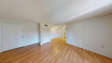 136 Springwood Cir in Longwood, FL - Building Photo - Building Photo