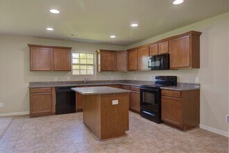 28041 Kawana Ct in Harvest, AL - Building Photo - Building Photo