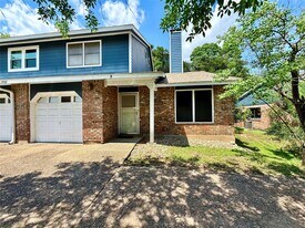 3900 Knollwood Dr in Austin, TX - Building Photo