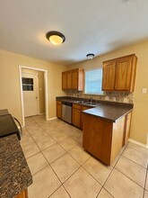 1208 Lindsey Ln in Cleburne, TX - Building Photo - Building Photo