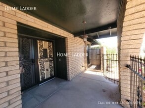 16336 E Bainbridge Ave in Fountain Hills, AZ - Building Photo - Building Photo