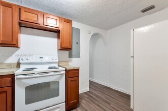 1629 W 31st St in Jacksonville, FL - Building Photo - Building Photo